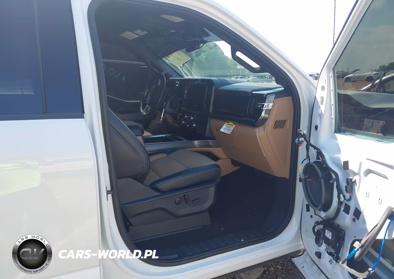2025 Ford F-250 Lariat VIN:1FT8W2BM6SEC06703 - 5