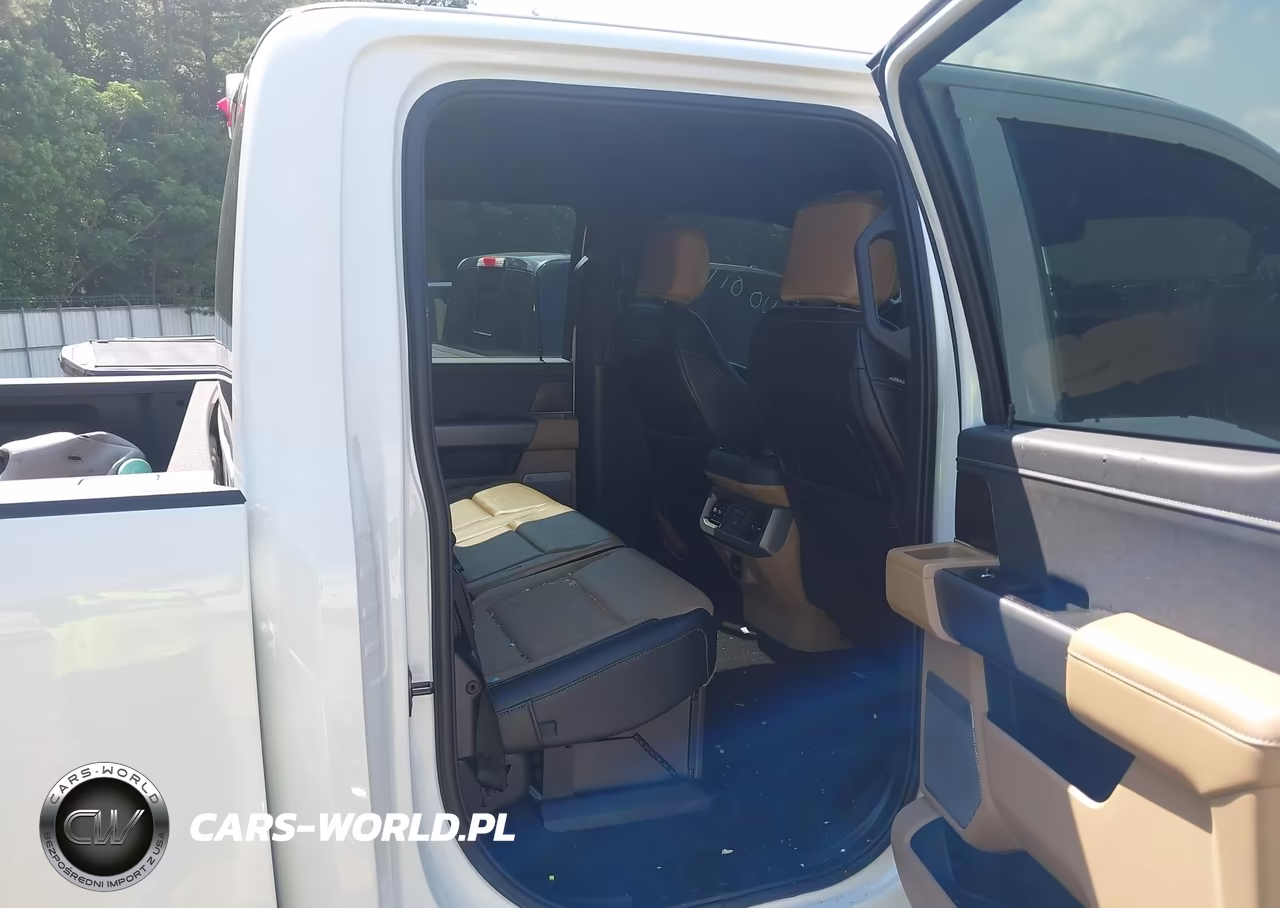 2025 Ford F-250 Lariat VIN:1FT8W2BM6SEC06703 - 8