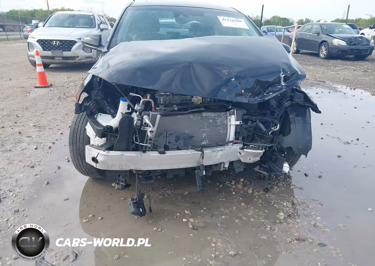 2020 Hyundai Ioniq Electric Limited VIN:KMHC85LJ7LU061376 - 6