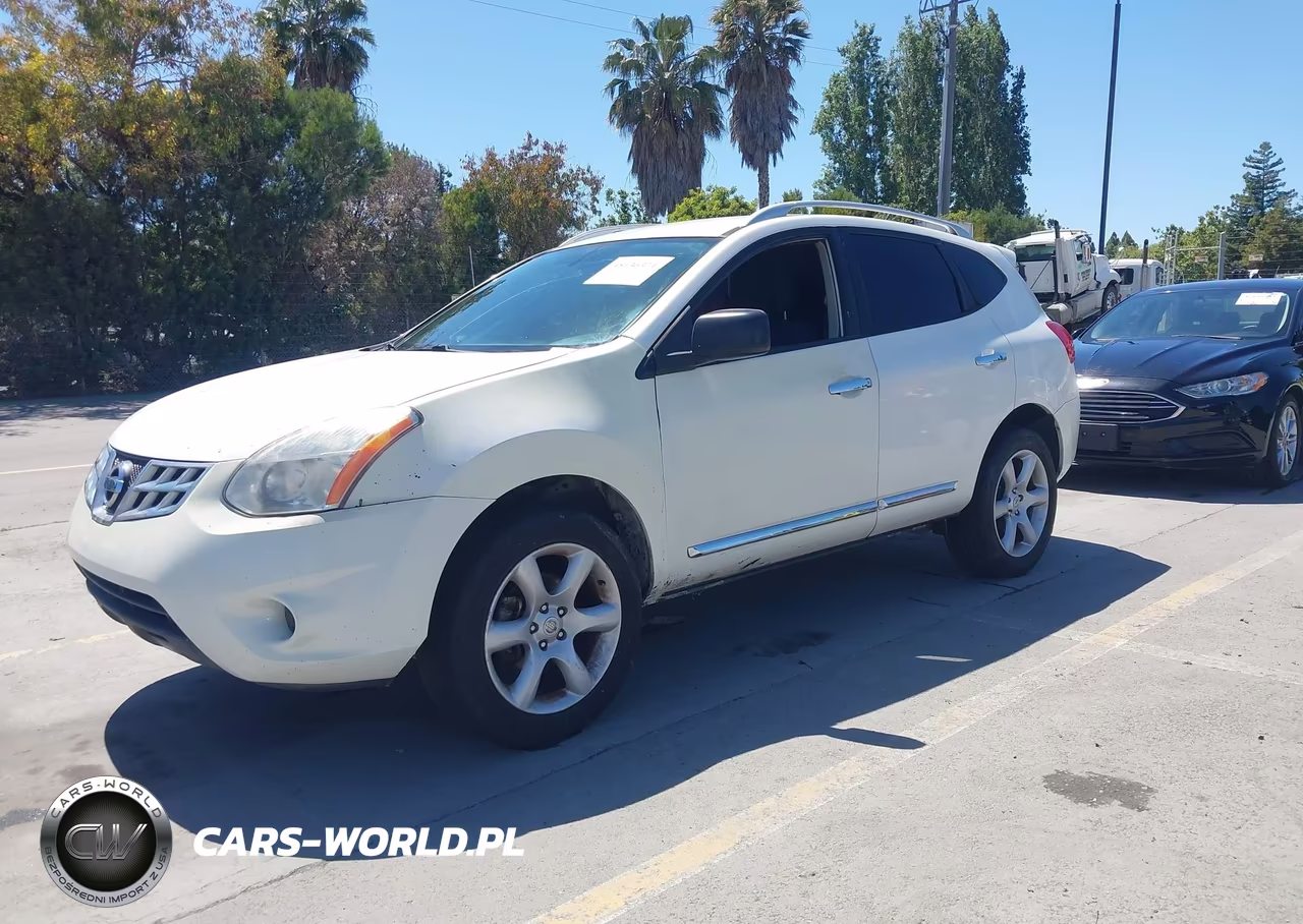 2015 Nissan Rogue Select S VIN:JN8AS5MV5FW761618 - 2