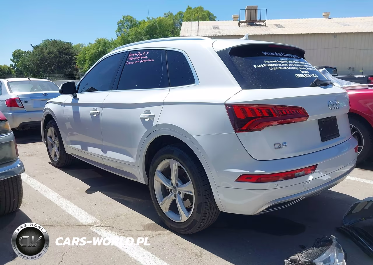 2020 Audi Q5 Premium Plus VIN:WA1BNAFY9L2014561 - 3