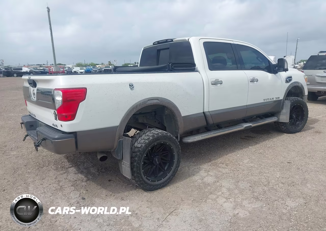 2016 Nissan Titan Xd Platinum Reserve Diesel VIN:1N6BA1F43GN517647 - 4