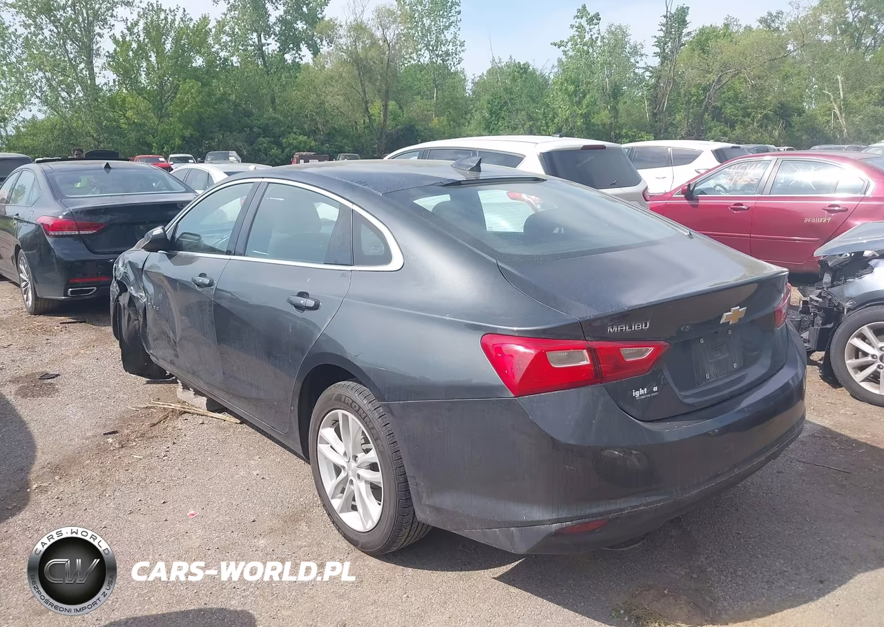 2017 Chevrolet Malibu Lt VIN:1G1ZE5ST3HF185305 - 3