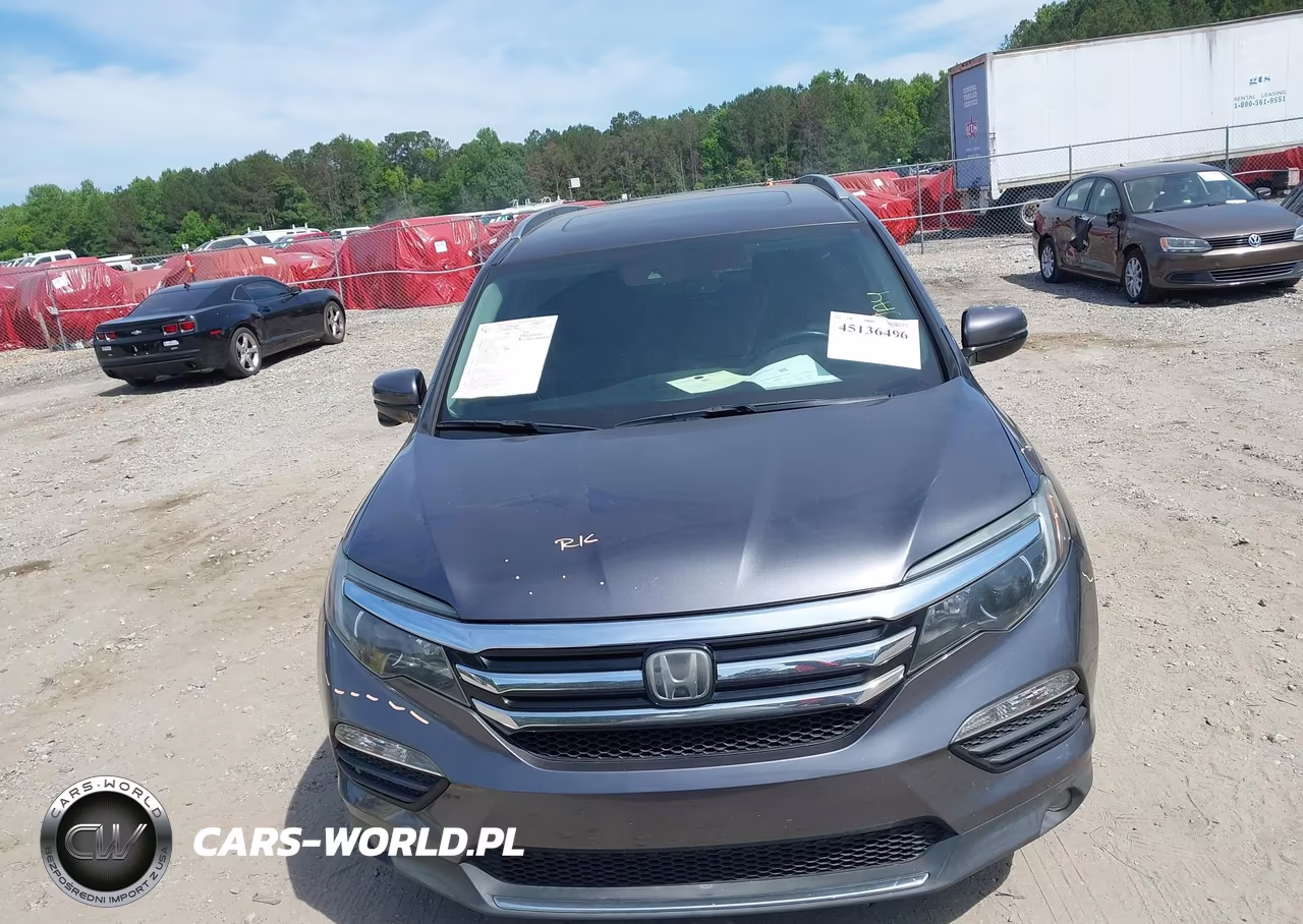 2017 Honda Pilot Touring VIN:5FNYF5H90HB013829 - 13