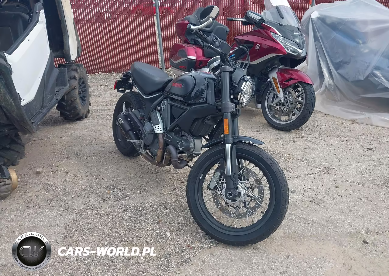 2016 Ducati Scrambler 800 – zdjęcie 1 z 13