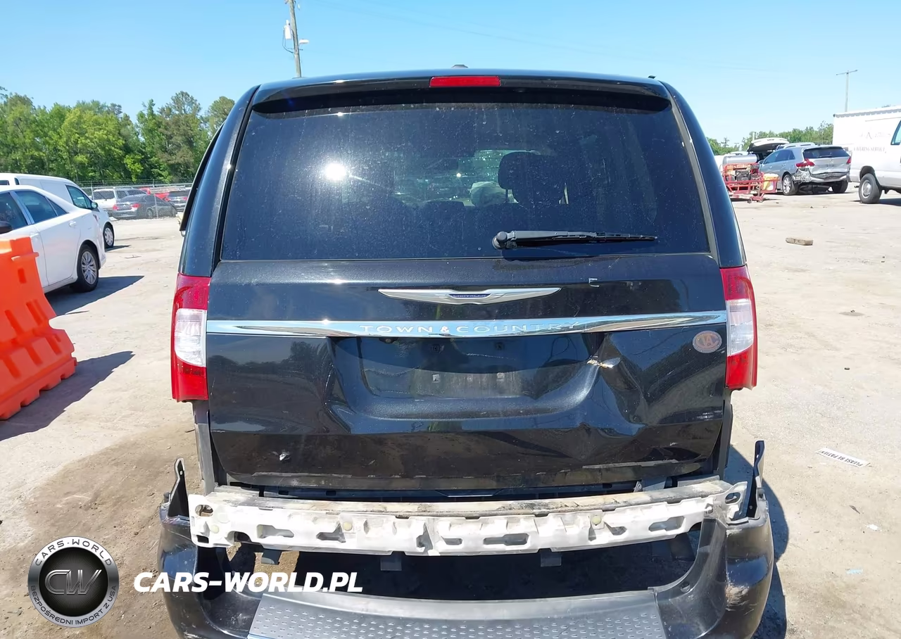 2013 Chrysler Town & Country Touring VIN:2C4RC1BG8DR805979 - 16