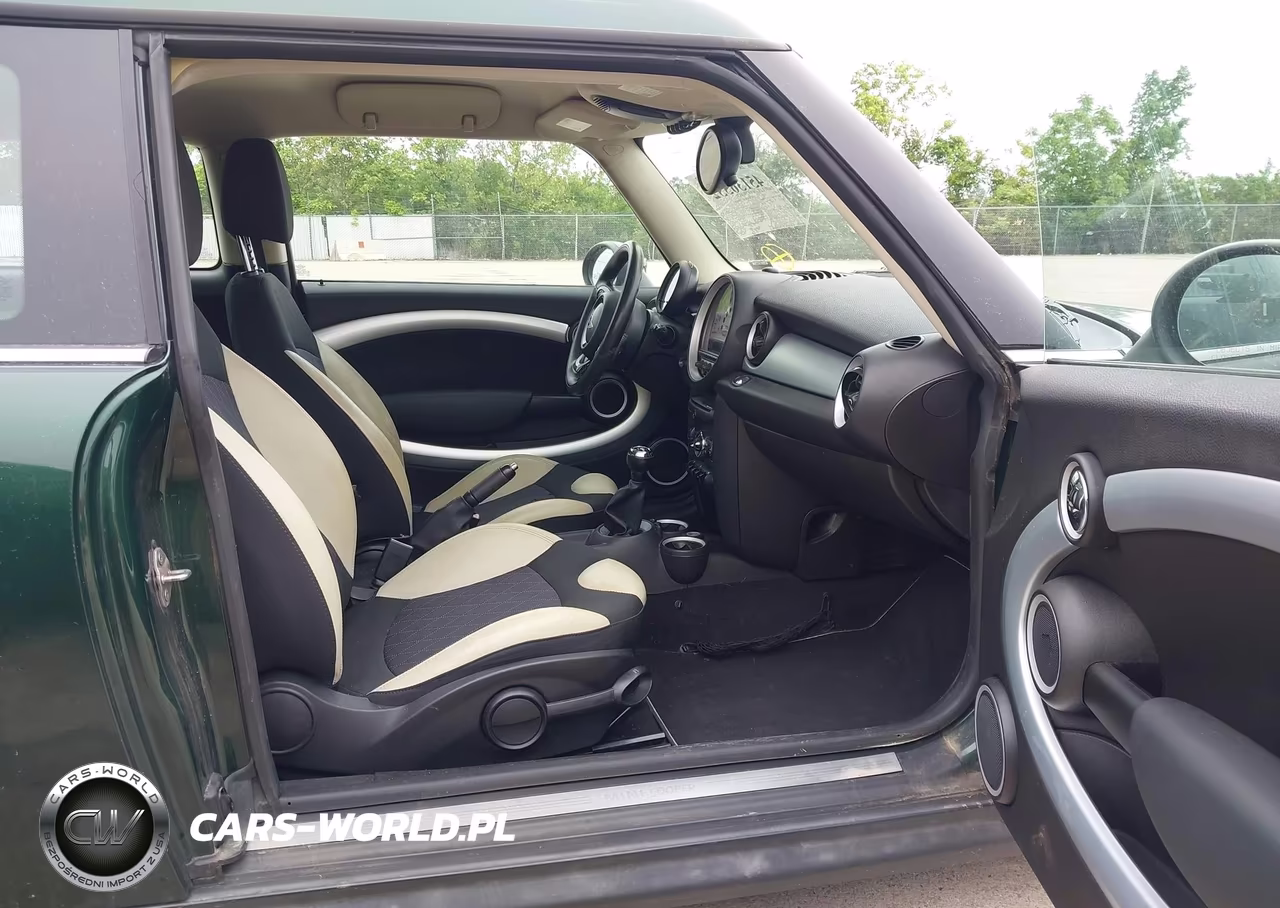 2012 Mini Cooper Clubman VIN:WMWZF3C50CT268044 - 5