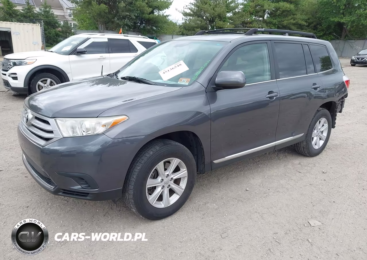 2011 Toyota Highlander Base V6 VIN:5TDBK3EH8BS052074 - 2