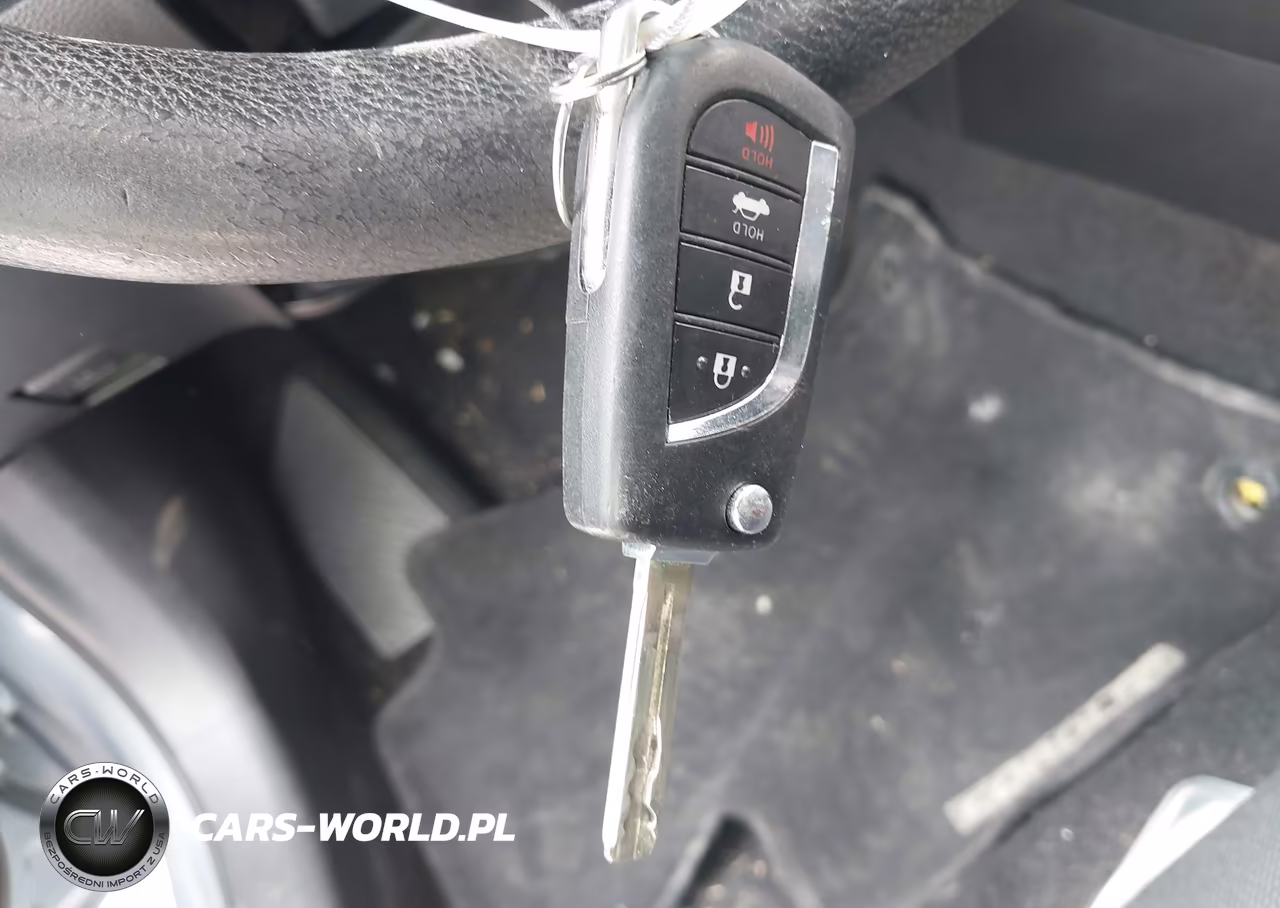 2022 Toyota Corolla Le VIN:JTDEPMAE3NJ197265 - 11