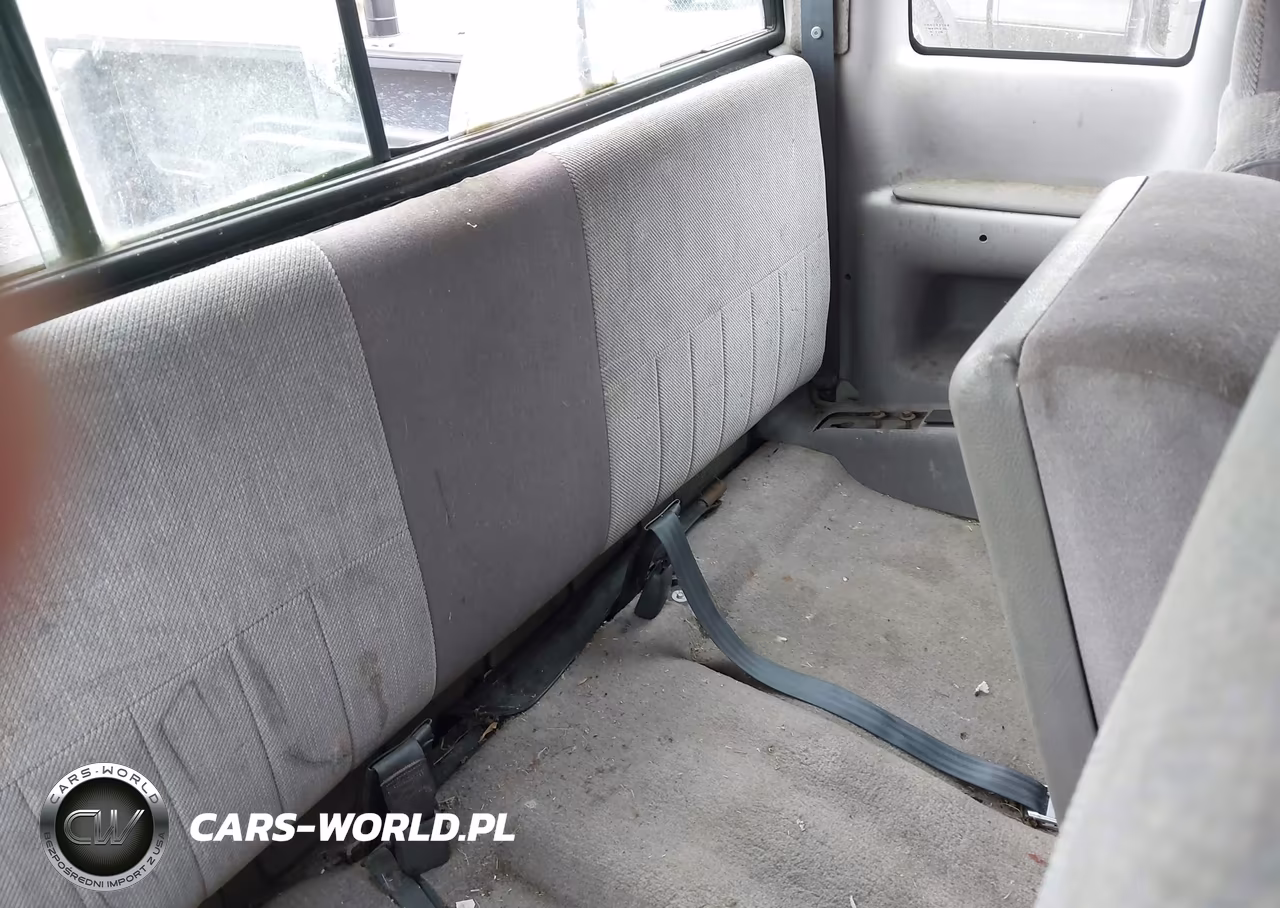 1996 Dodge Ram 1500 VIN:3B7HF13Y3TG126815 - 8