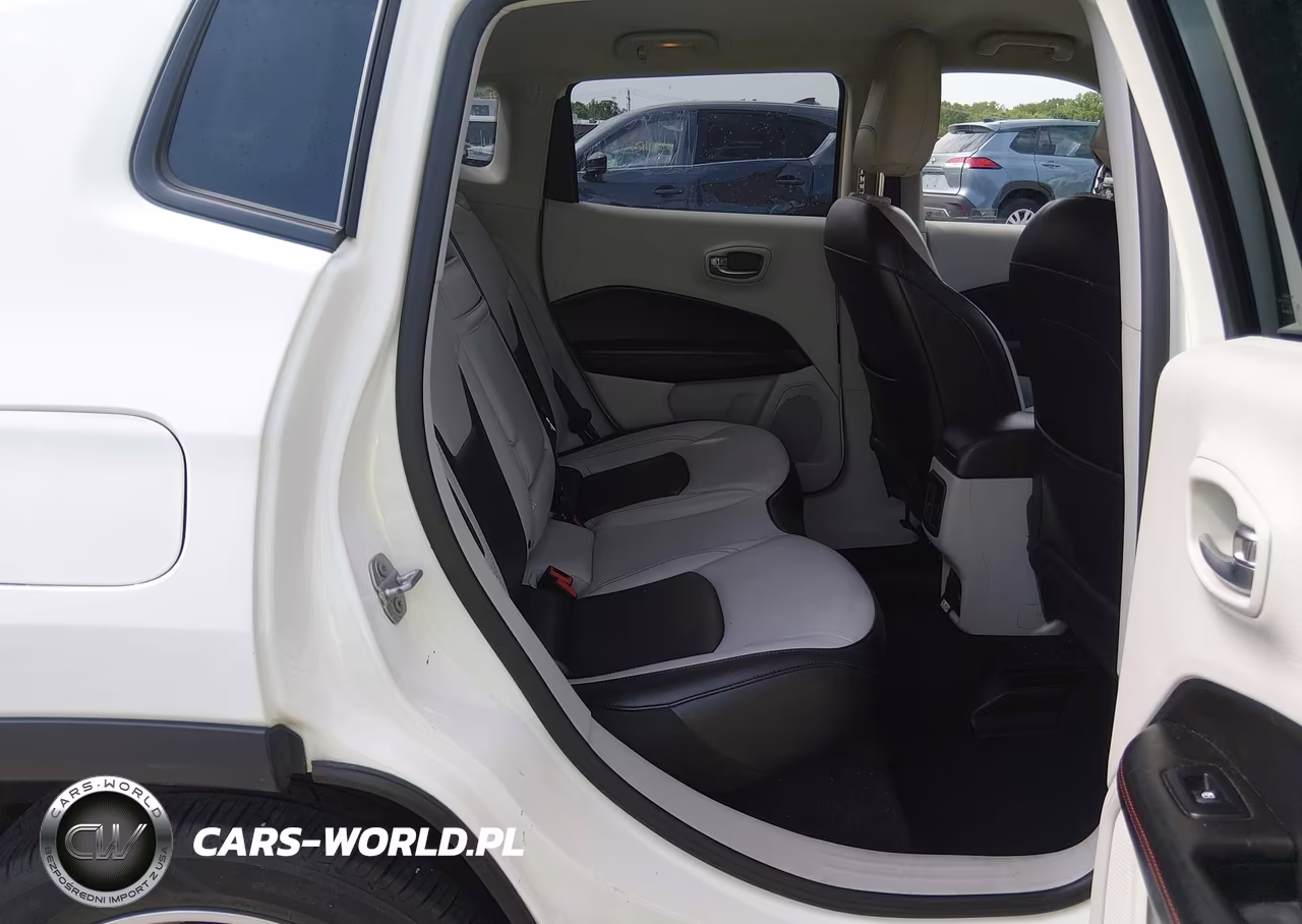 2019 Jeep Compass Limited Fwd VIN:3C4NJCCB9KT819337 - 8