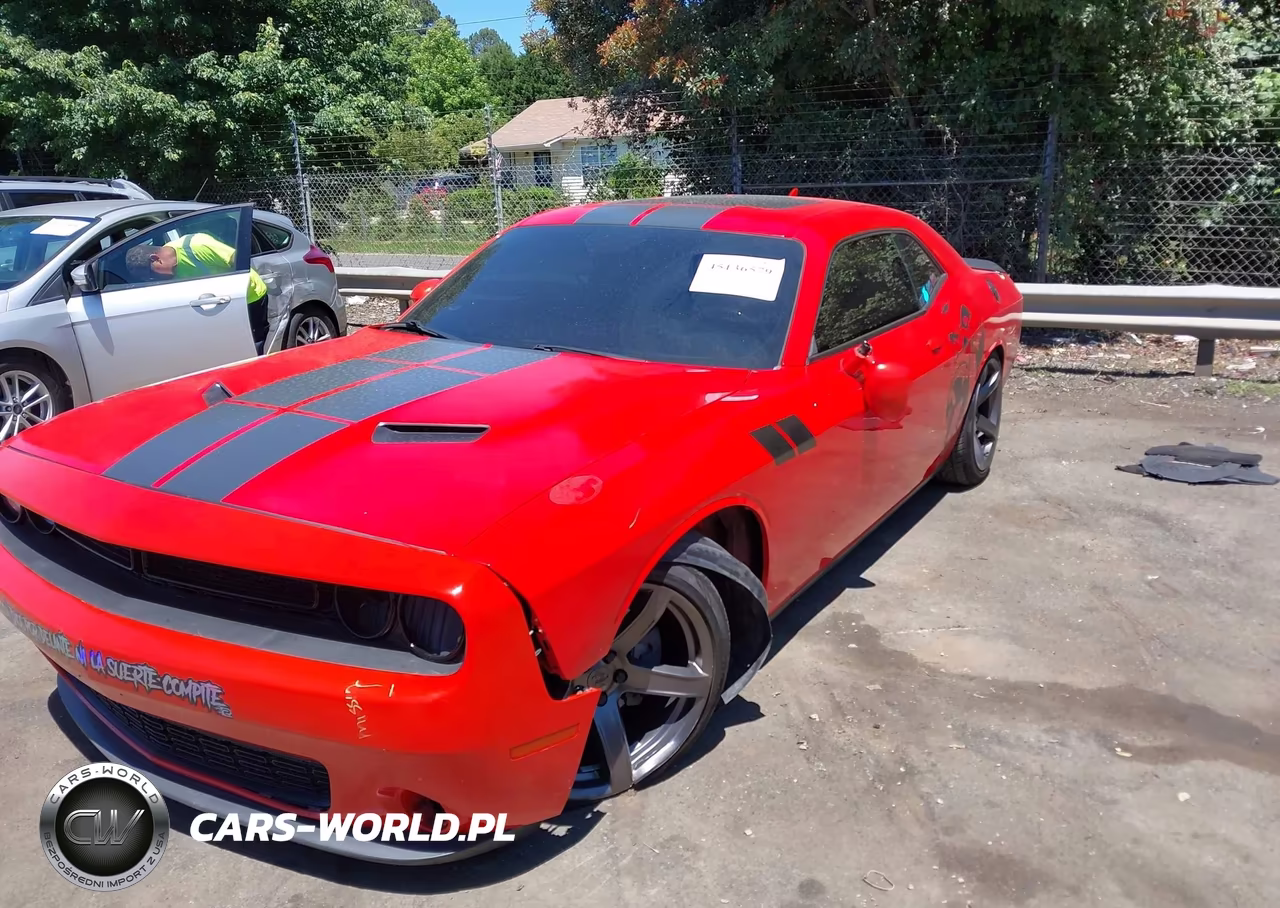 2018 Dodge Challenger Sxt VIN:2C3CDZAG8JH287560 - 2