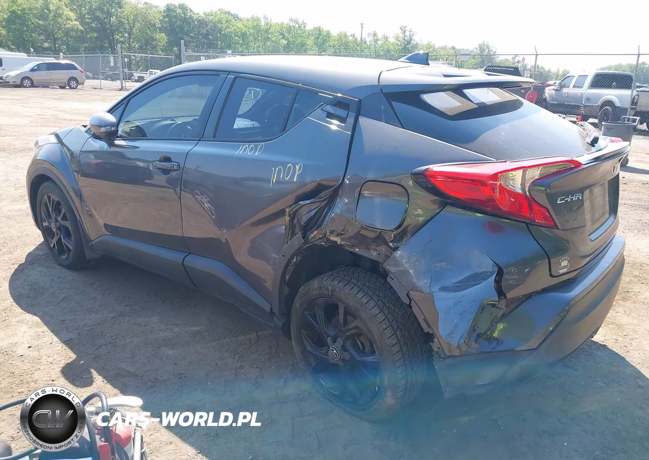 2018 Toyota C-Hr Xle Premium VIN:NMTKHMBX7JR043881 - 3