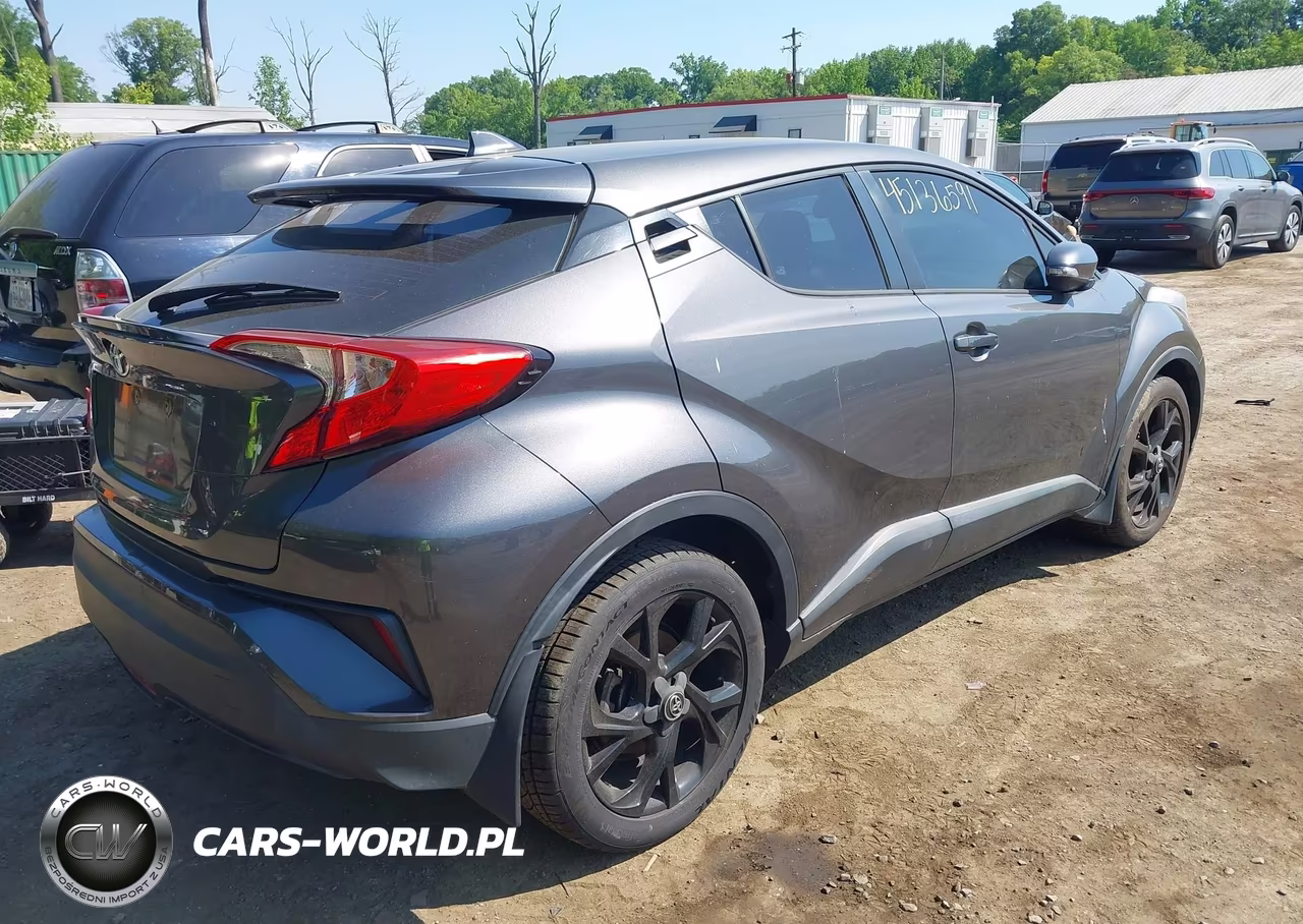 2018 Toyota C-Hr Xle Premium VIN:NMTKHMBX7JR043881 - 4