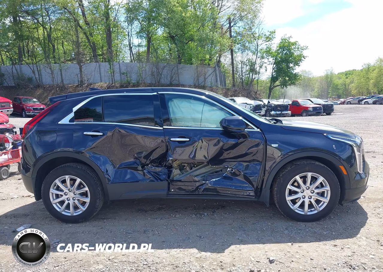 2023 Cadillac Xt4 Awd Luxury VIN:1GYFZBR40PF173133 - 13