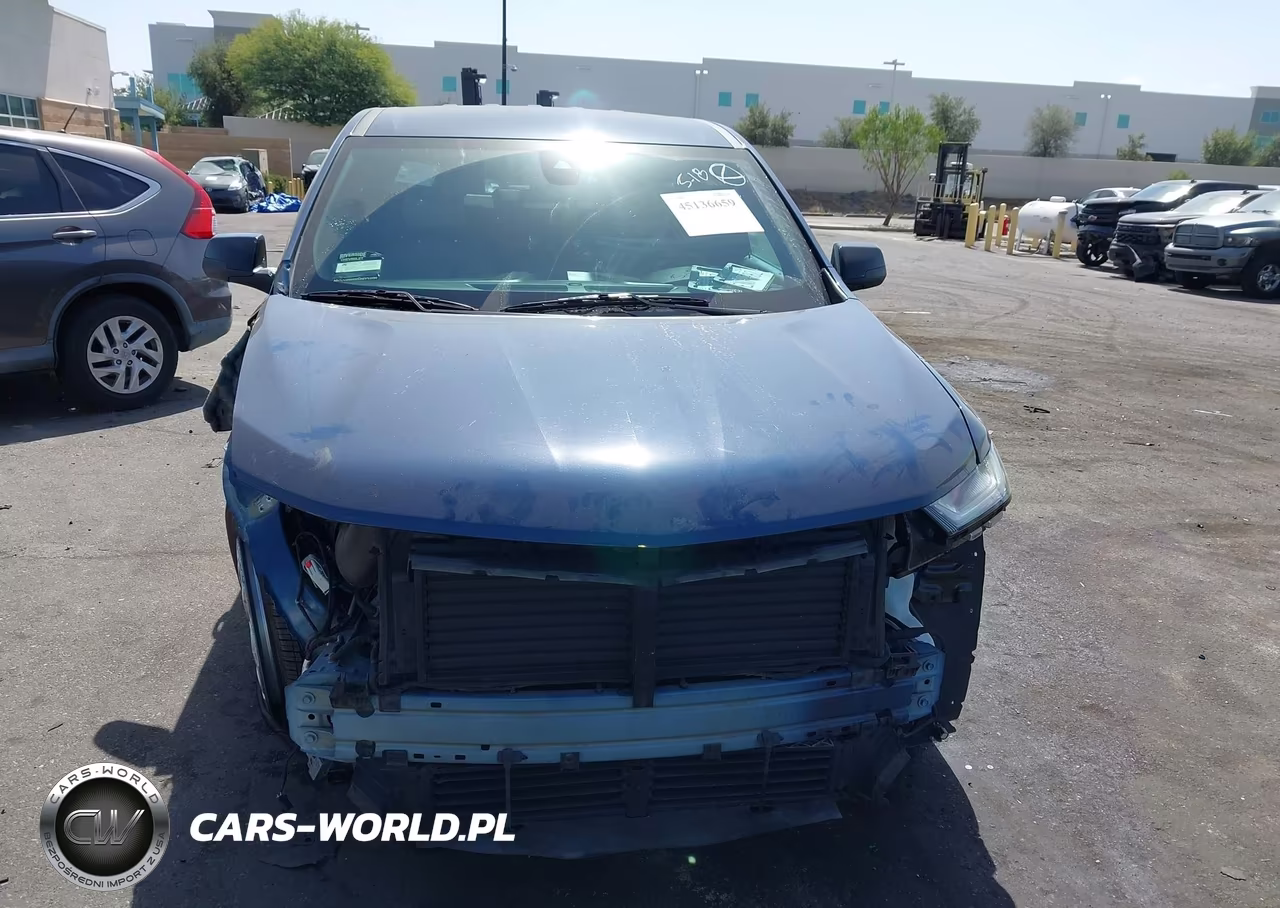 2022 Chevrolet Traverse Fwd Ls VIN:1GNERFKW2NJ192885 - 13
