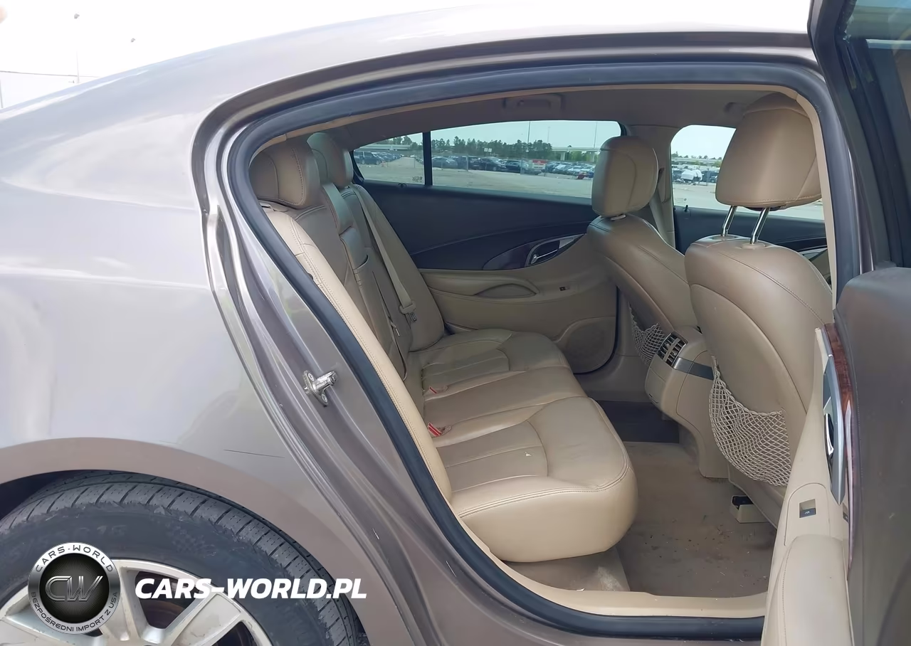 2010 Buick Lacrosse Cxl VIN:1G4GC5EG4AF245581 - 8