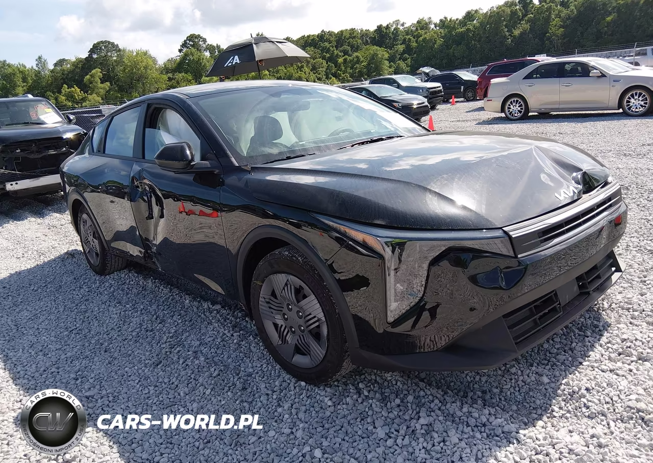 2026 Kia K4 Lx – zdjęcie 1 z 16