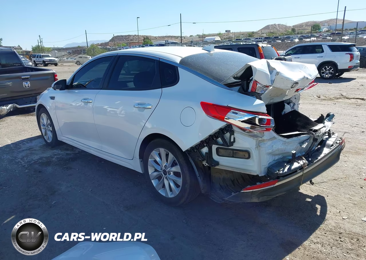 2018 Kia Optima Lx VIN:5XXGT4L39JG274834 - 3