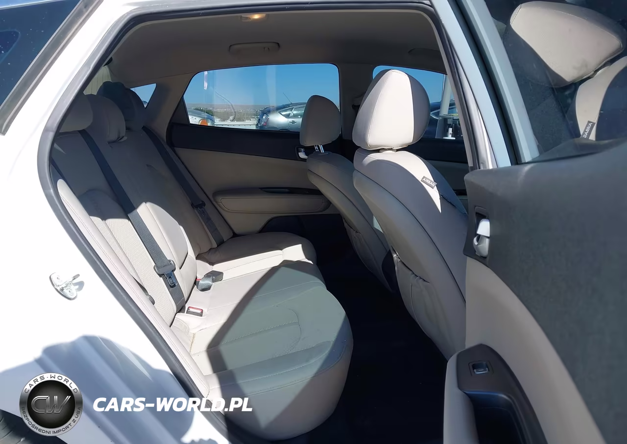2018 Kia Optima Lx VIN:5XXGT4L39JG274834 - 8