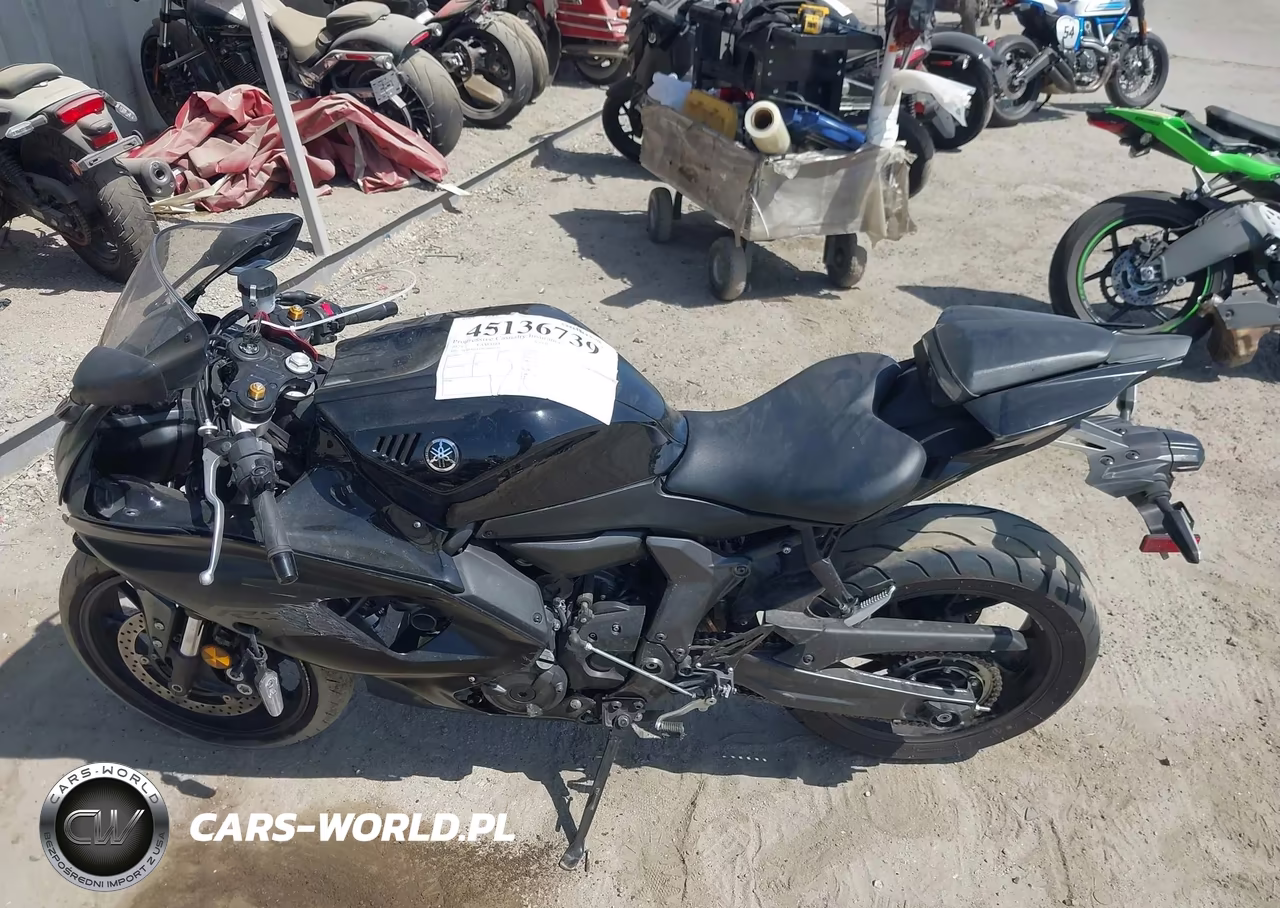 2025 Yamaha Yzfr7 VIN:JYARM38Y6SA003632 - 13