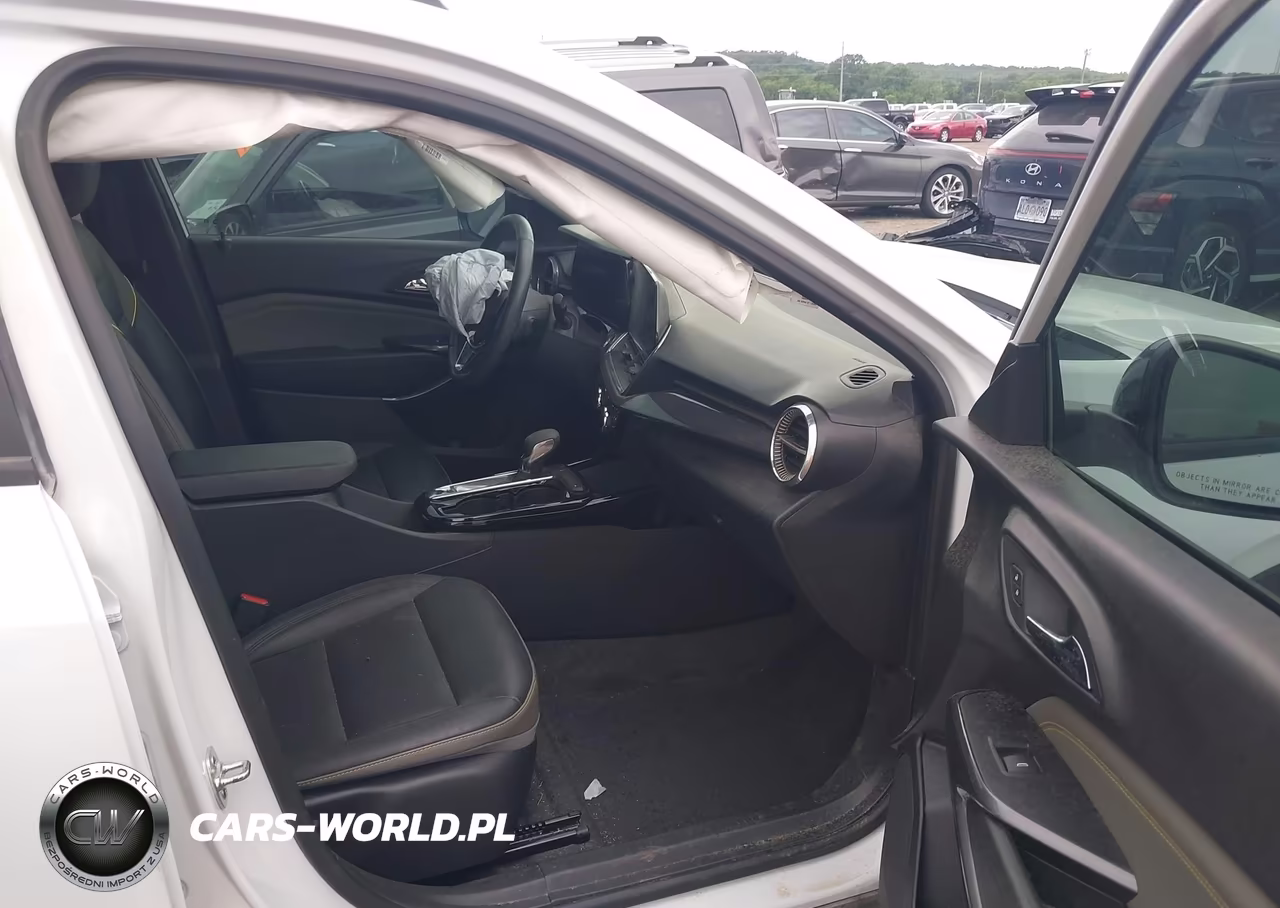 2025 Chevrolet Trax Fwd Activ VIN:KL77LKEP1SC116703 - 5