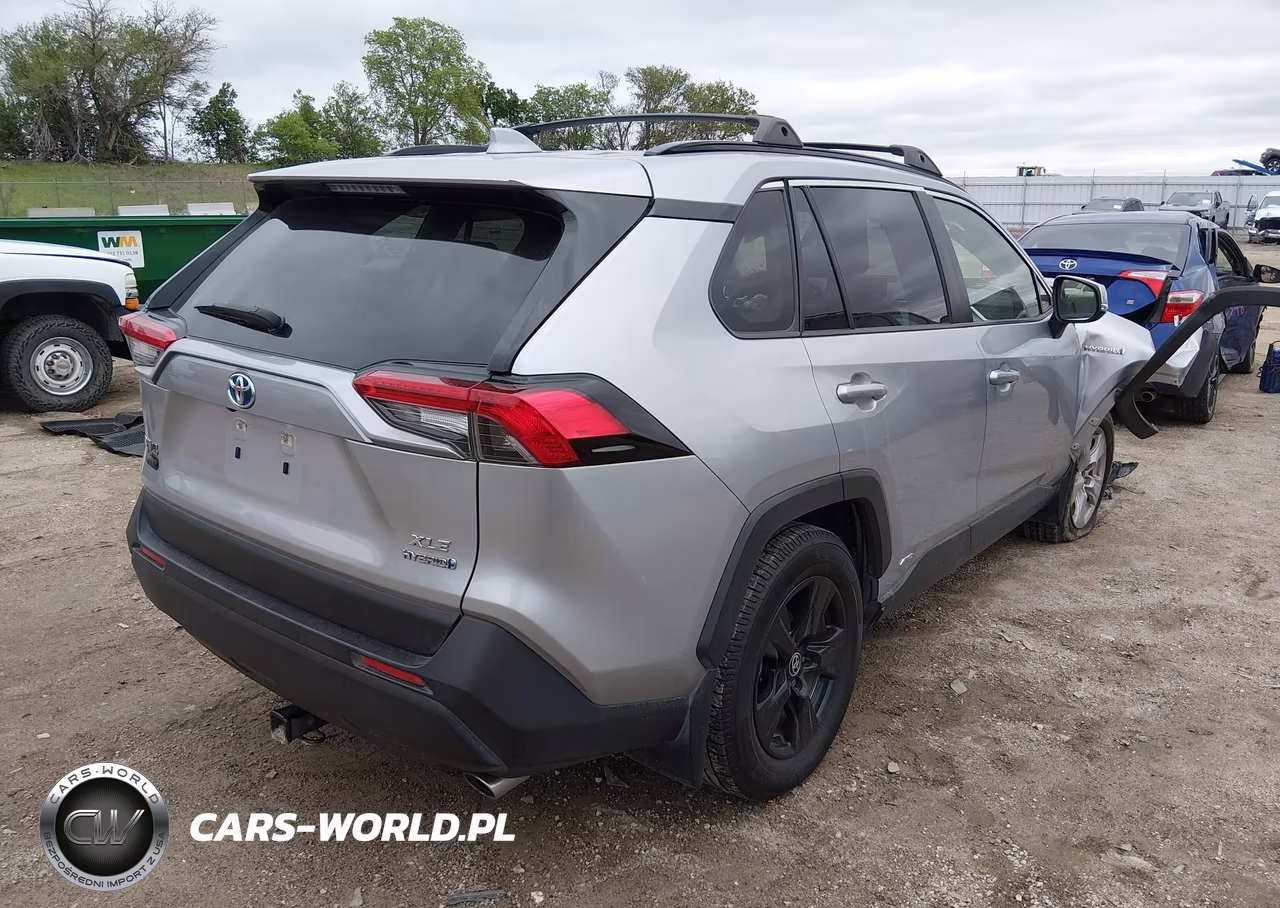 2021 Toyota Rav4 Xle VIN:JTMRWRFV3MJ054504 - 4