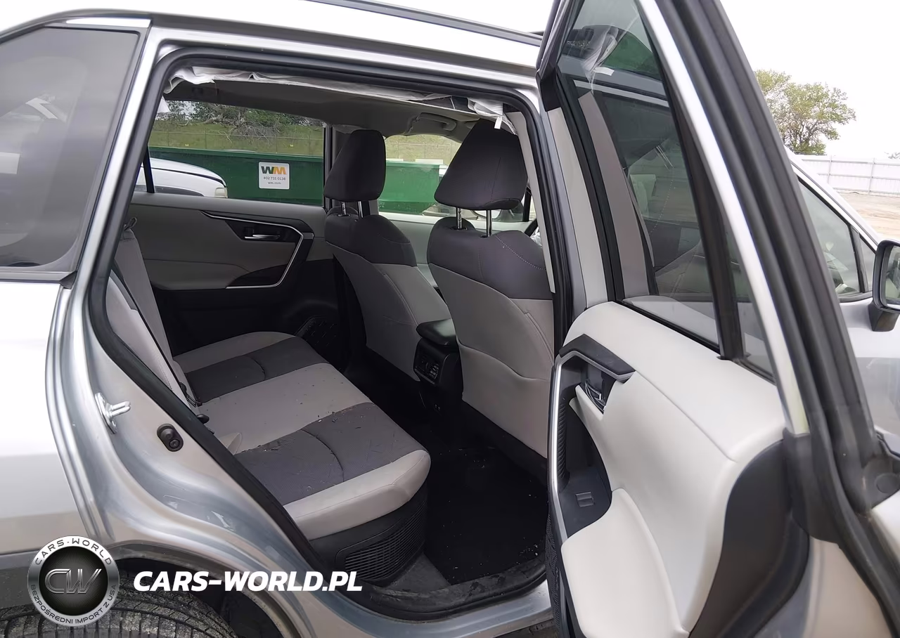 2021 Toyota Rav4 Xle VIN:JTMRWRFV3MJ054504 - 8