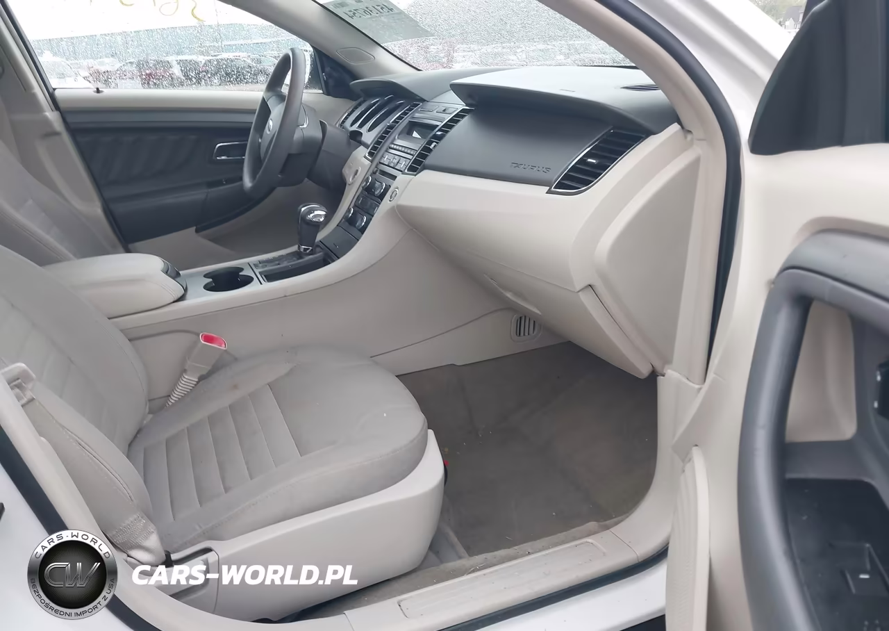 2012 Ford Taurus Se VIN:1FAHP2DW9CG104836 - 5