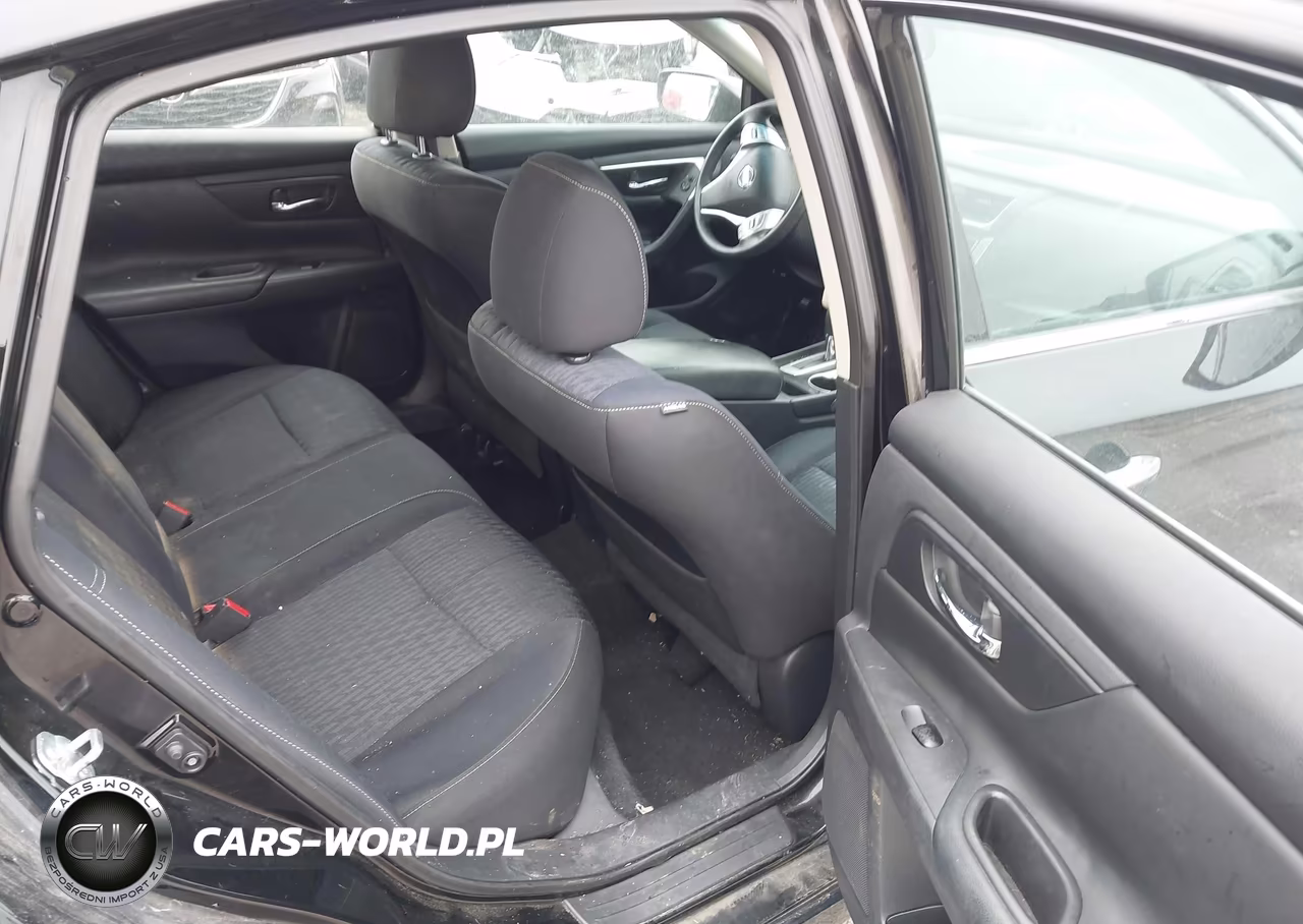 2018 Nissan Altima 2.5 S VIN:1N4AL3AP3JC250069 - 8