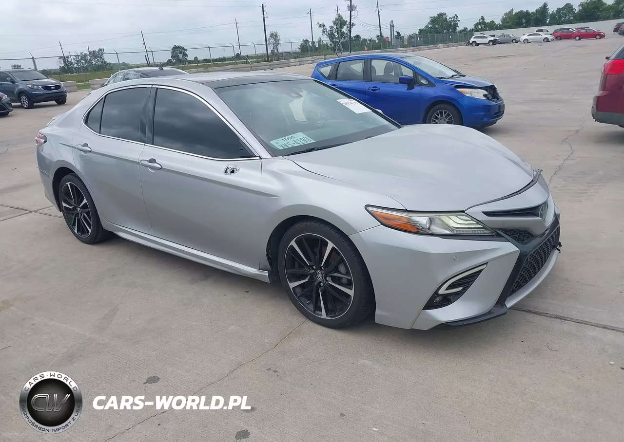 2018 Toyota Camry Xse V6 – zdjęcie 1 z 16