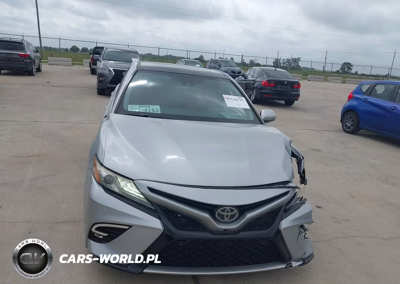 2018 Toyota Camry Xse V6 VIN:4T1BZ1HK6JU018325 - 12