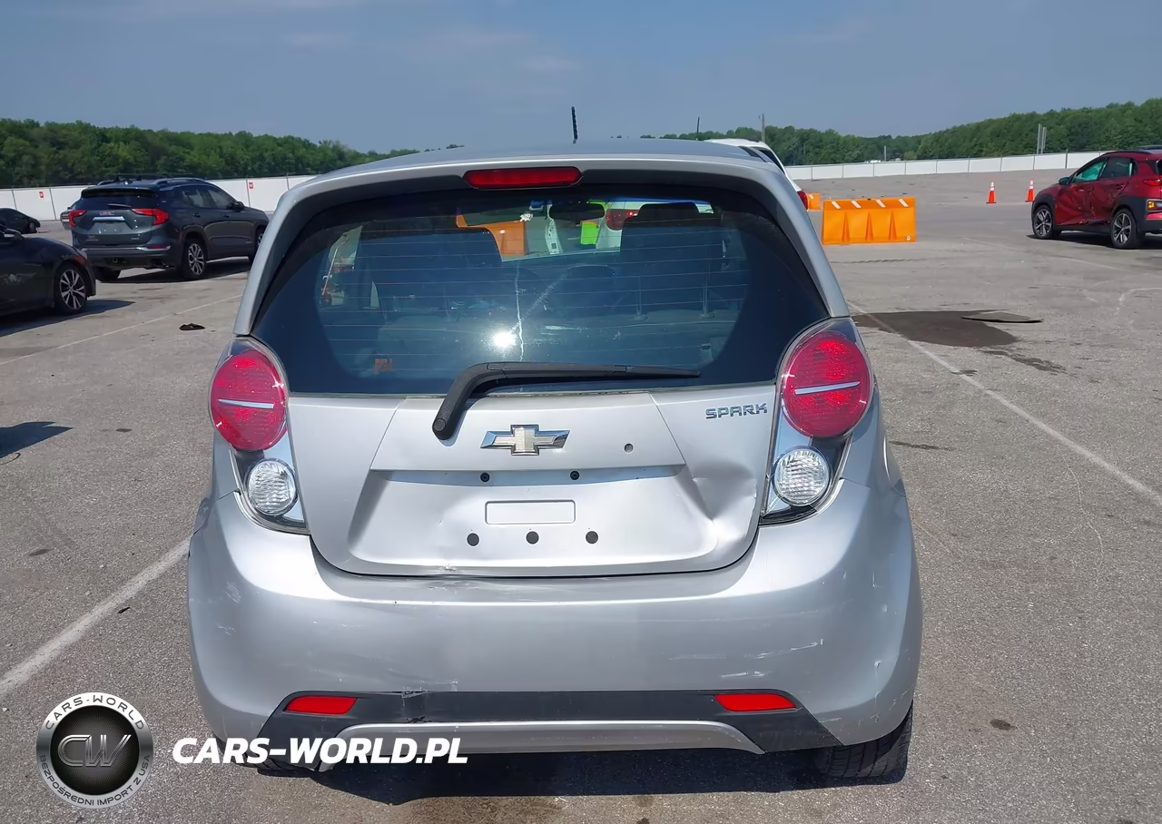 2015 Chevrolet Spark Ls Cvt VIN:KL8CB6S9XFC812850 - 17