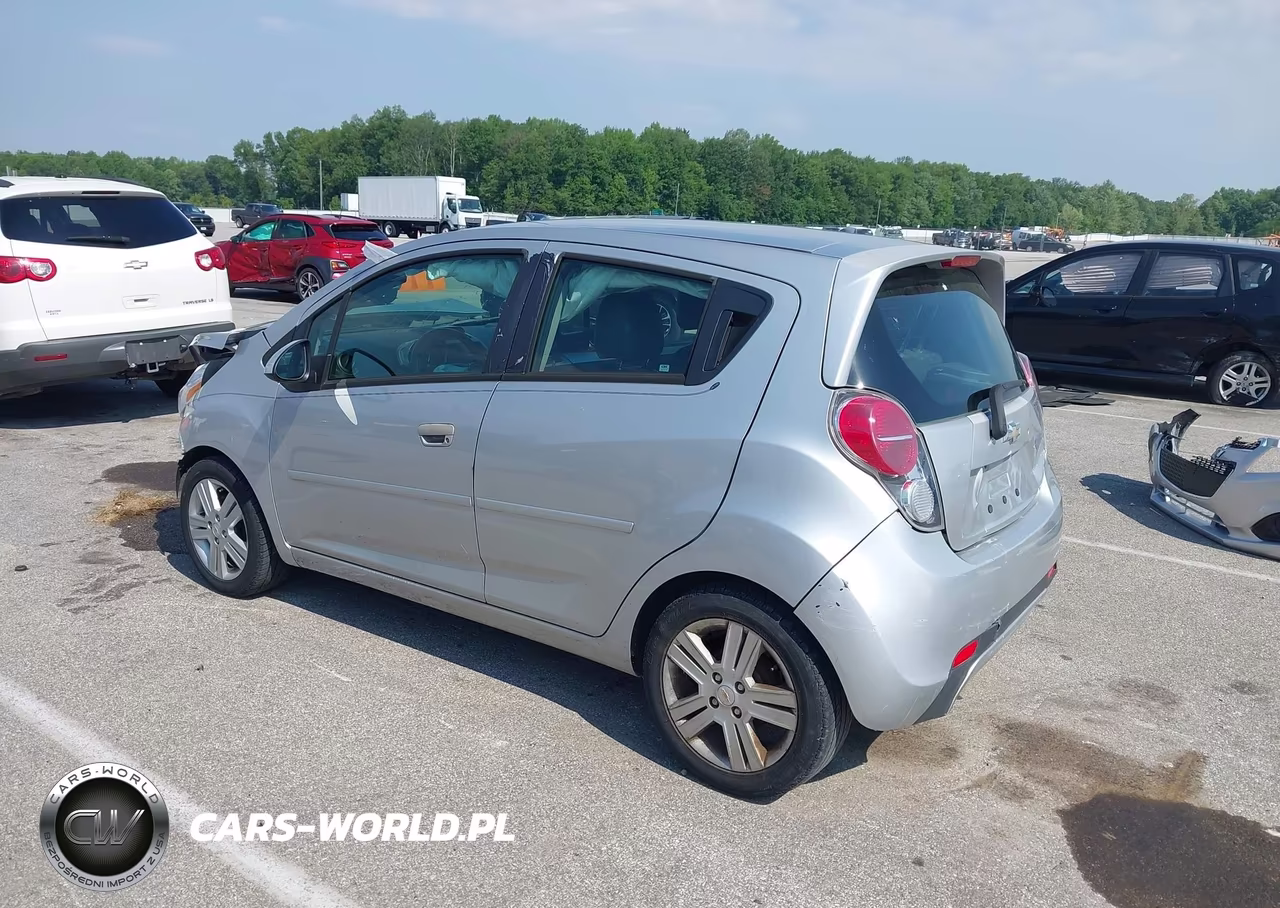 2015 Chevrolet Spark Ls Cvt VIN:KL8CB6S9XFC812850 - 3