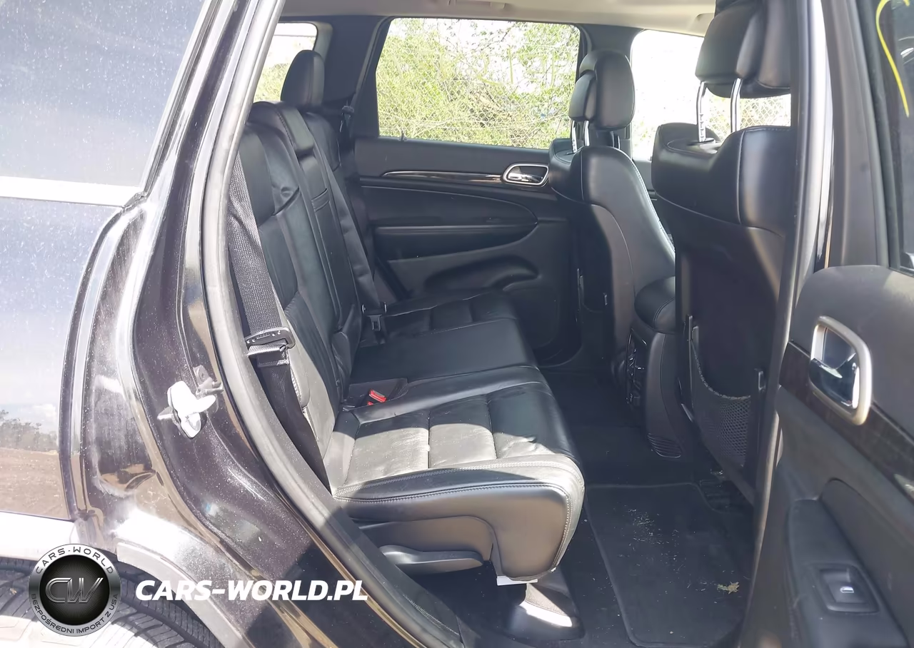 2012 Jeep Grand Cherokee Laredo VIN:1C4RJFAT7CC187160 - 8