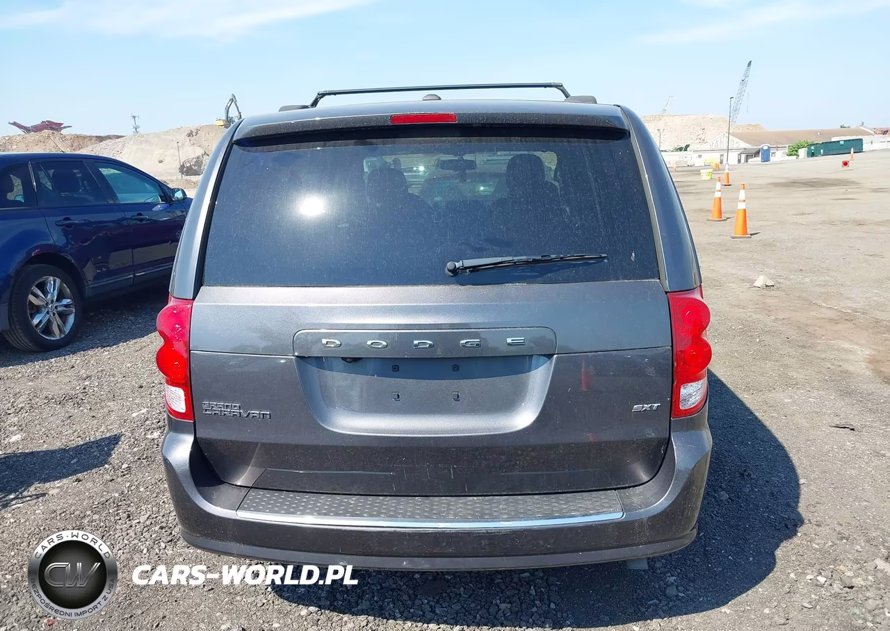 2017 Dodge Grand Caravan Sxt VIN:2C4RDGCG3HR758770 - 16