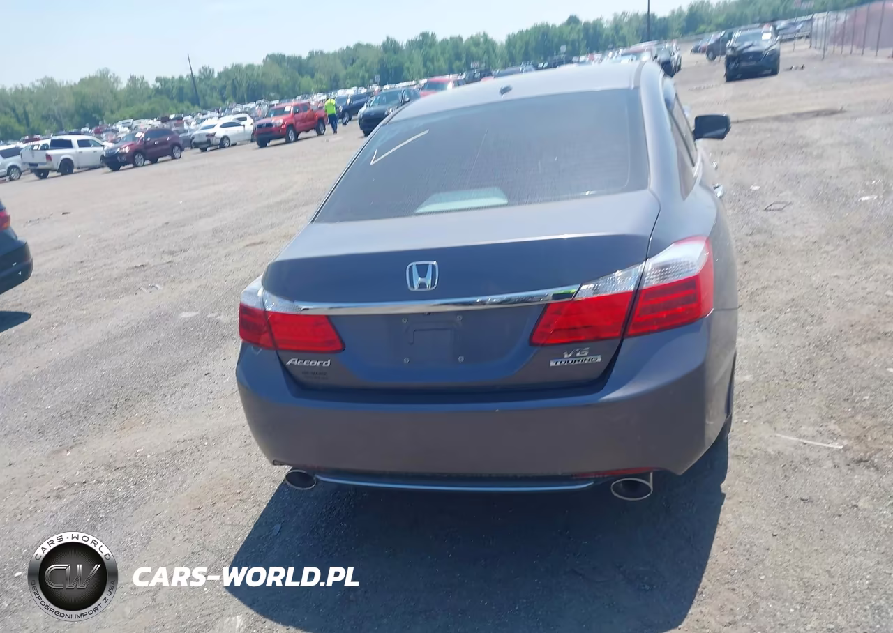 2014 Honda Accord Touring VIN:1HGCR3F98EA033048 - 16