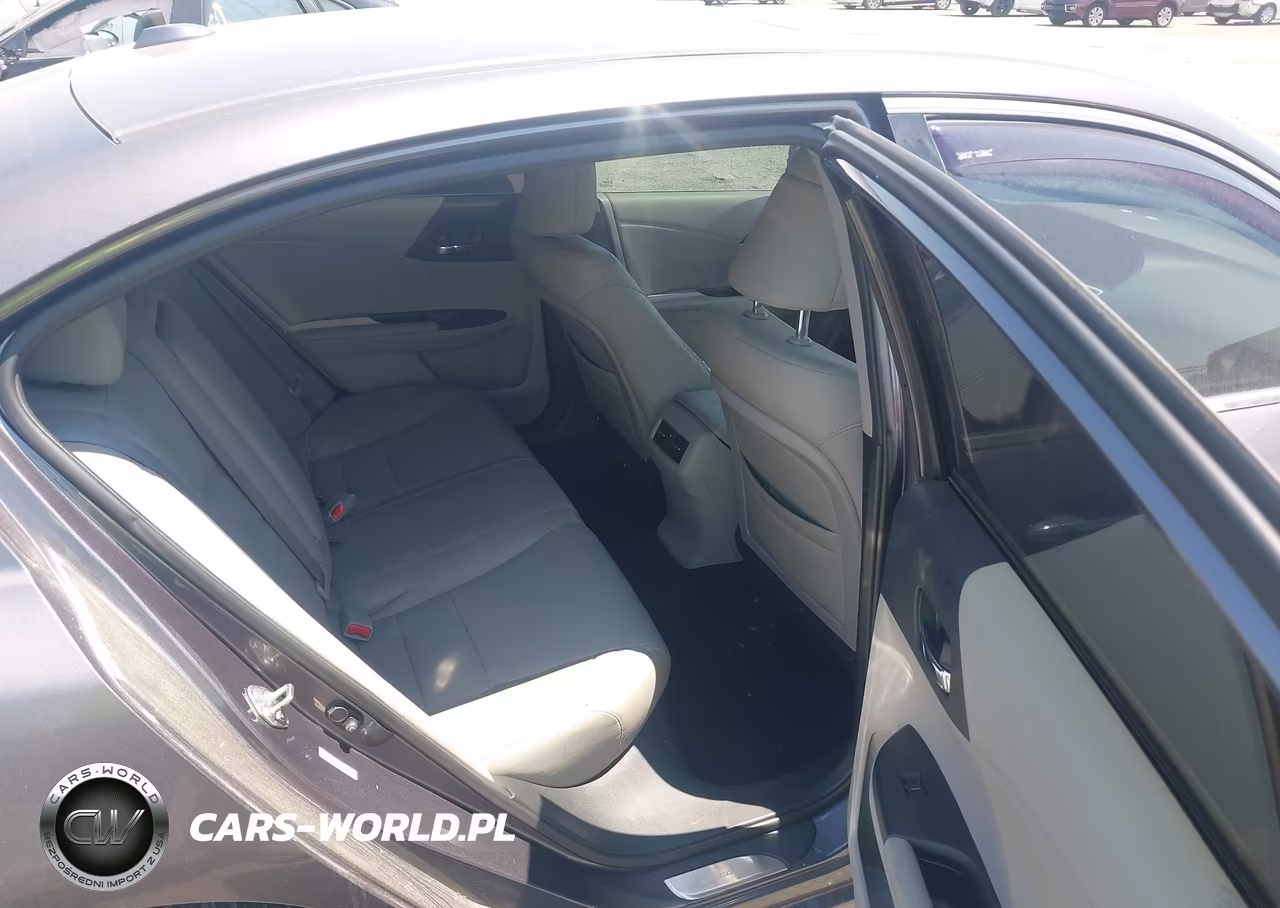 2014 Honda Accord Touring VIN:1HGCR3F98EA033048 - 8