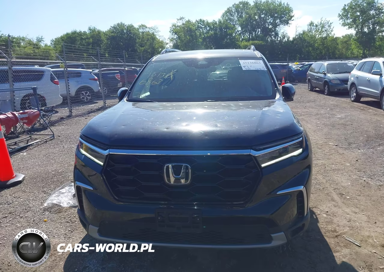 2024 Honda Pilot Touring VIN:5FNYG1H71RB002120 - 13