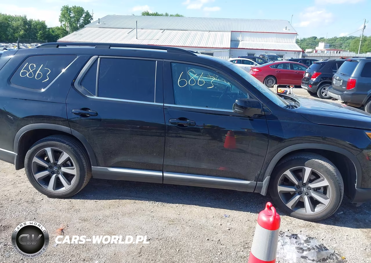 2024 Honda Pilot Touring VIN:5FNYG1H71RB002120 - 14