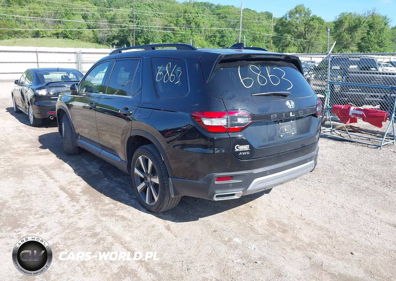 2024 Honda Pilot Touring VIN:5FNYG1H71RB002120 - 3