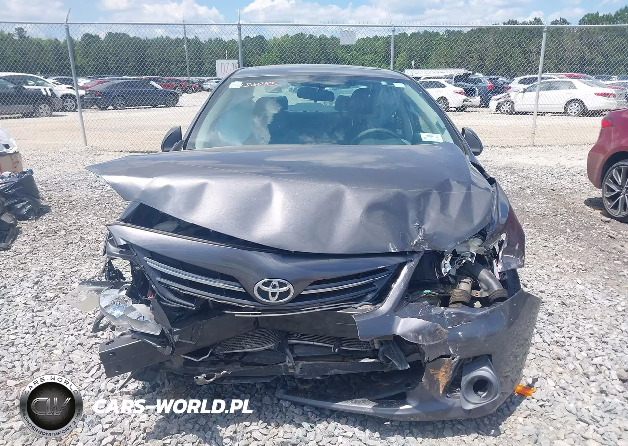 2013 Toyota Corolla Le VIN:5YFBU4EE6DP146617 - 12