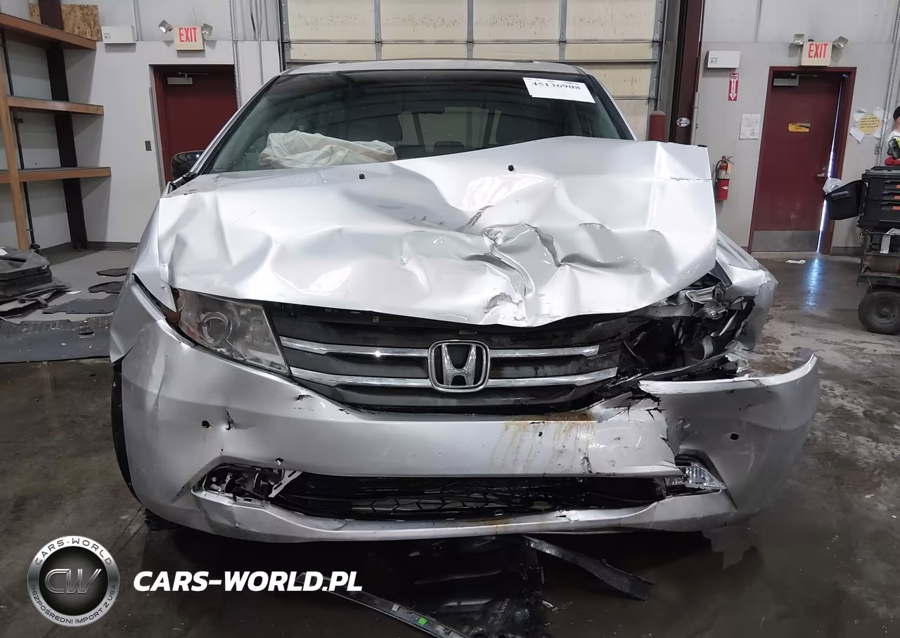 2012 Honda Odyssey Touring-Touring Elite VIN:5FNRL5H91CB103156 - 12