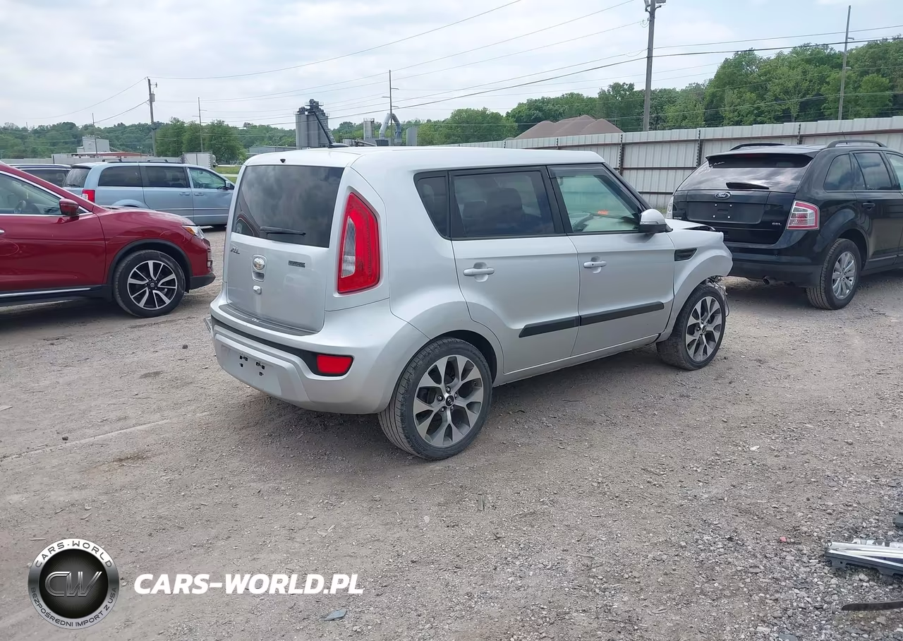 2013 Kia Soul ! VIN:KNDJT2A60D7564688 - 4