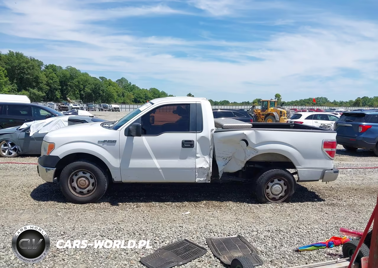 2014 Ford F-150 Xl VIN:1FTMF1CM4EFA67581 - 14