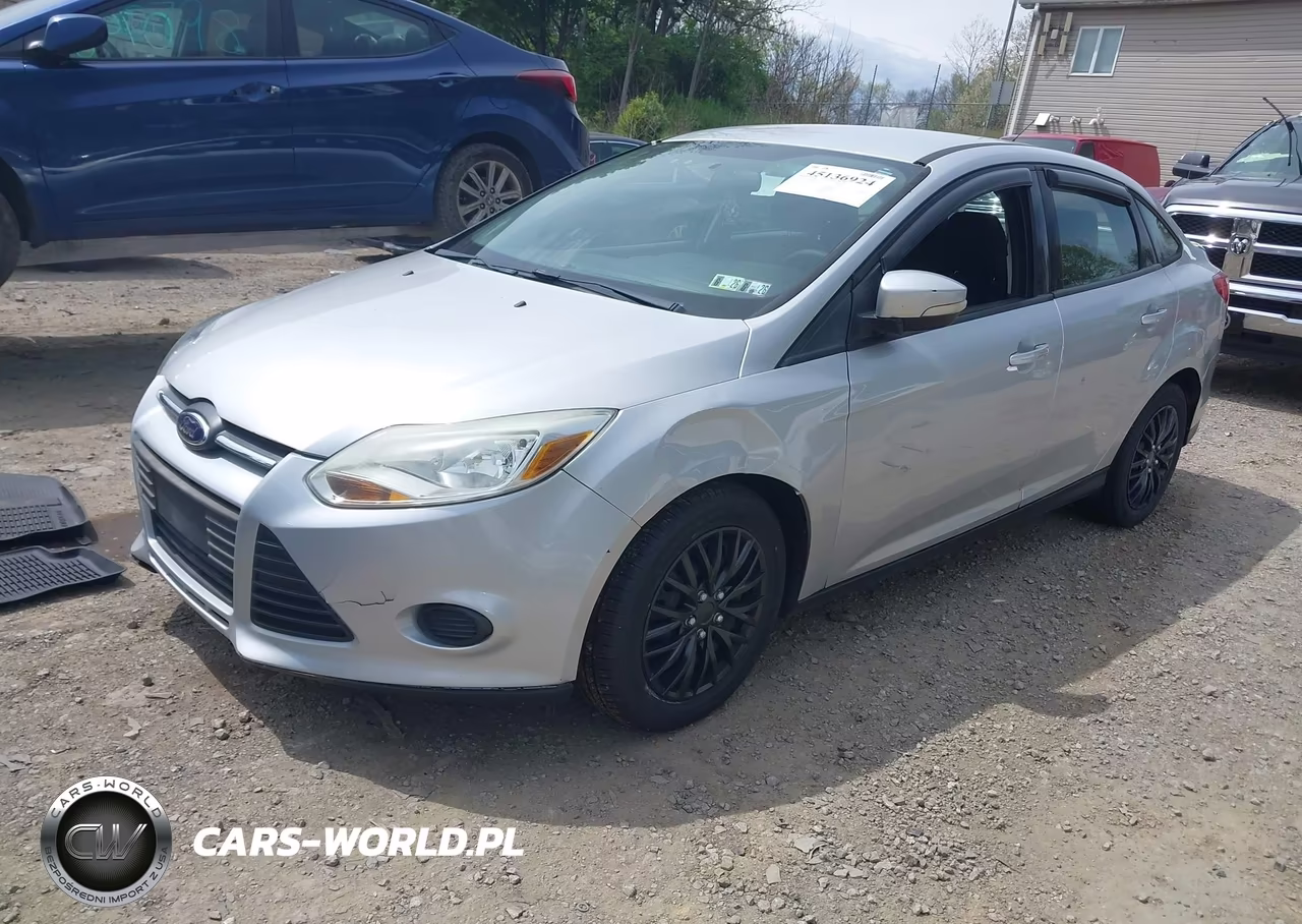 2013 Ford Focus Se VIN:1FADP3F28DL242035 - 2