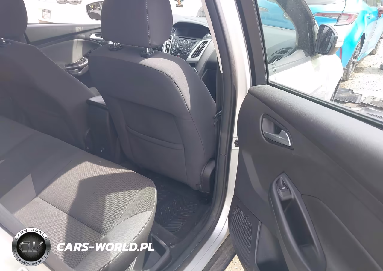 2013 Ford Focus Se VIN:1FADP3F28DL242035 - 8