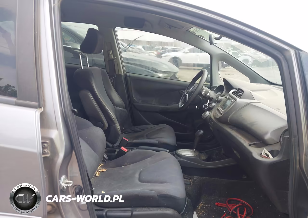 2009 Honda Fit Sport VIN:JHMGE88649S009212 - 5