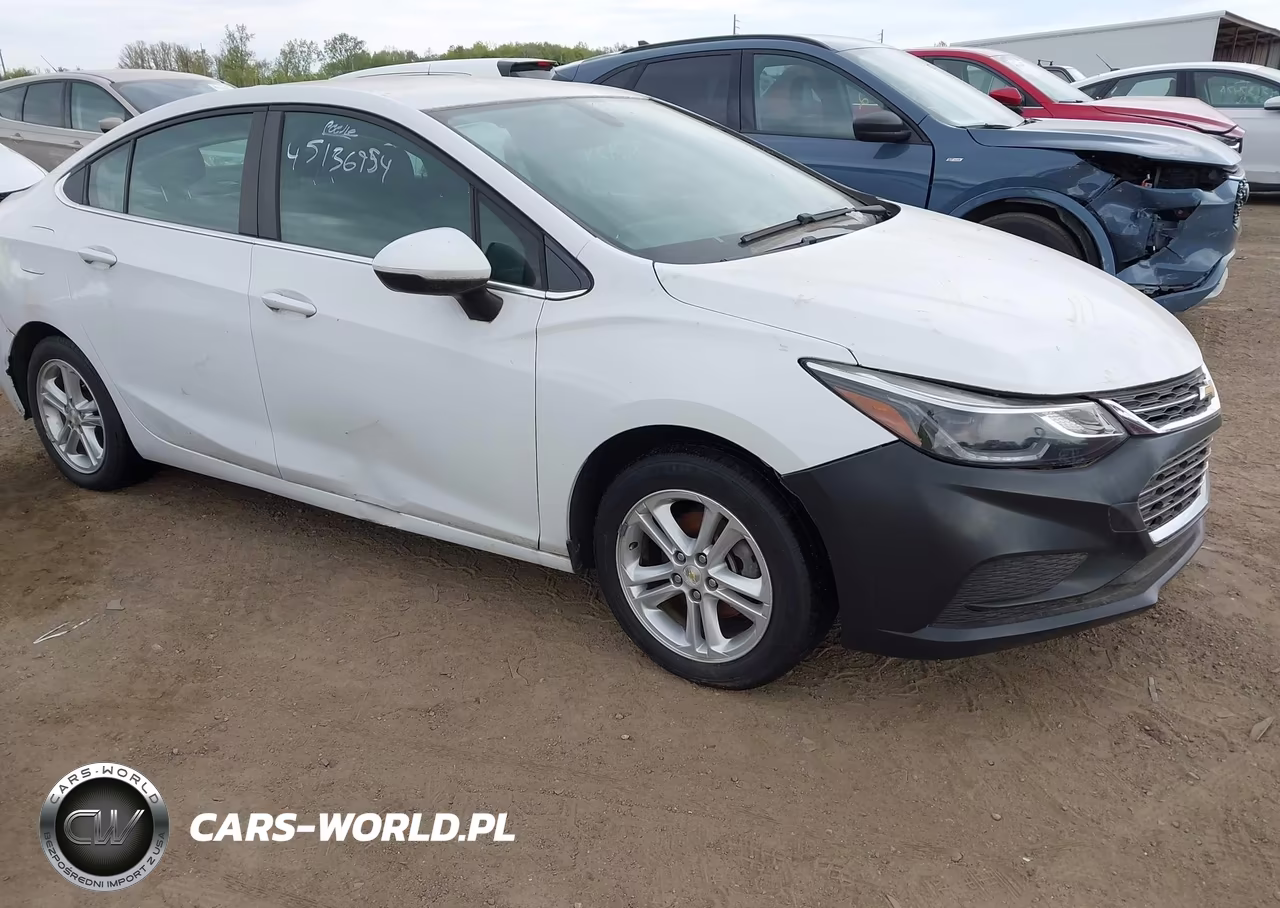 Główne zdjęcie 2018 Chevrolet Cruze Lt