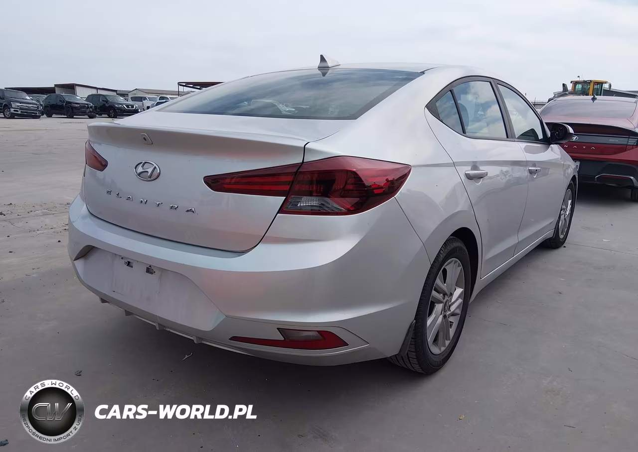 2019 Hyundai Elantra Sel-Value-Limited VIN:5NPD84LF1KH475728 - 4